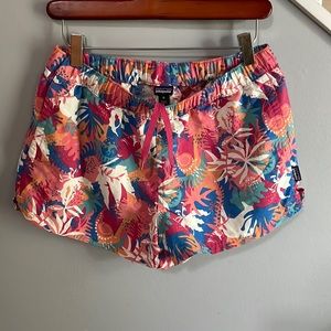 Patagonia barely baggies